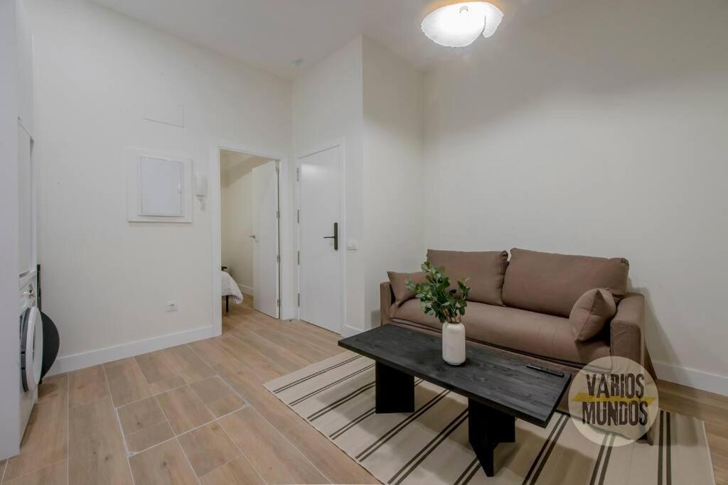 Cool Y Centrico Apt 6Px En Plena Plaza Del Carmen E2 Мадрид Экстерьер фото